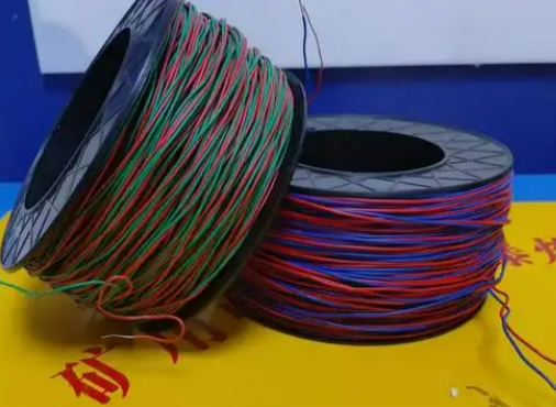 临汾放炮线的主要材质有哪些？不同材质的适用场景有何区别？